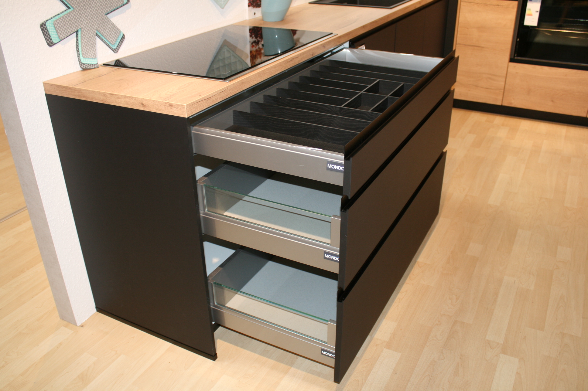 Einbauküche Esilia Vito Nobilia Elements Küchen 